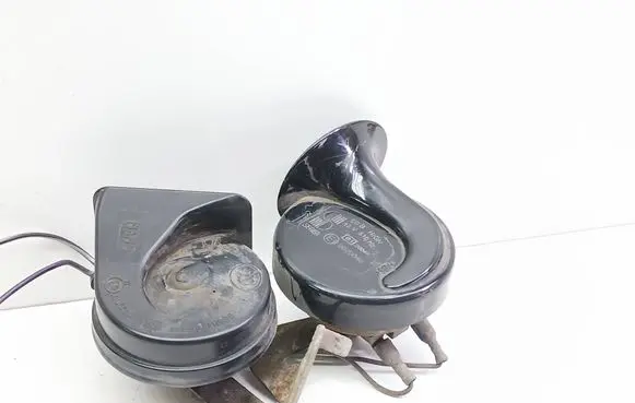 Volvo XC60 Horn signal E0020046 E120046