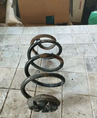 Nissan Note (E11) Rear coil spring