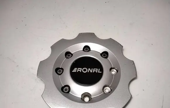 Opel Omega A Original wheel cap 83183 0030217
