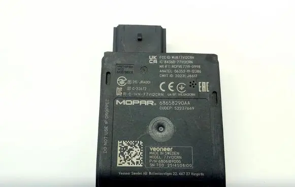 Jeep Compass Blind spot module 52237669 68658290AA