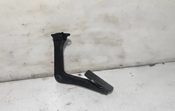 Mercedes-Benz Sprinter W901 W902 W903 W904 Accelerator throttle pedal