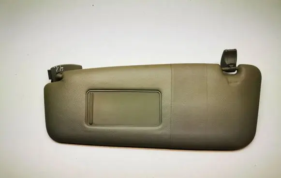BMW 5 E60 E61 Sun visor 7066649
