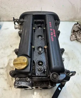 Opel Zafira B Engine head 24430374