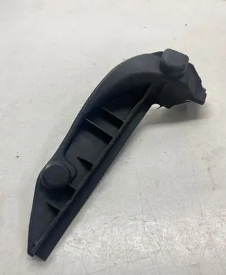 Toyota Yaris XP210 Other rear door trim element 68198k0010