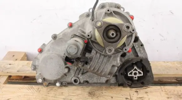 BMW X6 E71 Gearbox transfer box case 7599890 27107599890