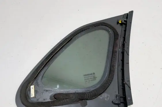 Suzuki SX4 S-Cross Rear side window 43R-006723