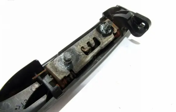 Mitsubishi Colt Front door exterior handle
