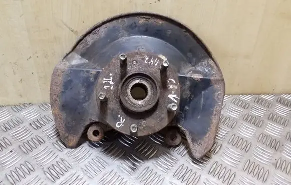 Honda CR-V Front wheel hub