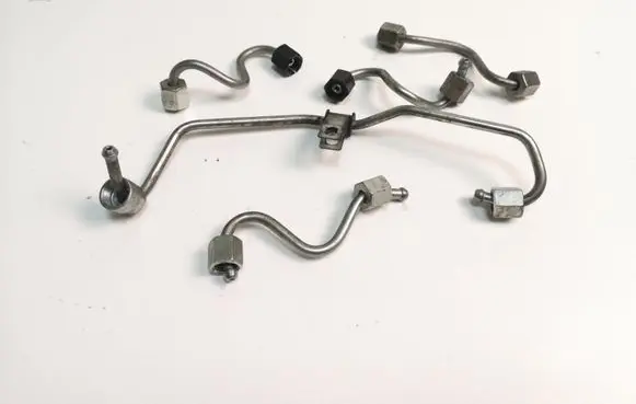 Honda Civic IX Fuel injector supply line/pipe 