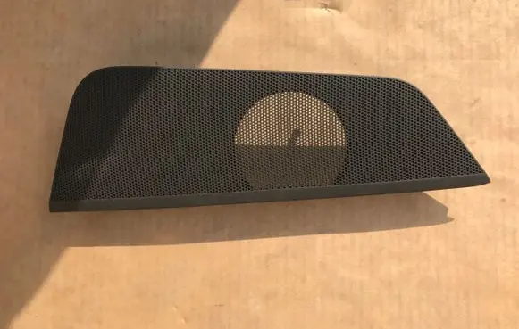 Audi e-tron Dash center speaker trim cover 4KL857367A