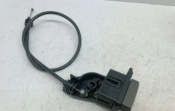 BMW 7 E65 E66 Glove box opening button 7148752