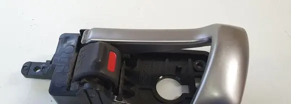 Hyundai Santa Fe Rear door interior handle