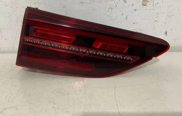 Volkswagen Golf VIII Rear/tail lights 5H0945307