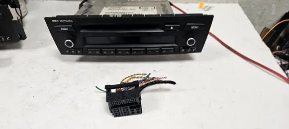 BMW 3 E92 E93 Sound system wiring loom 106887 6242501 BMWRCD200
