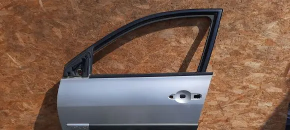 Renault Megane II Front door