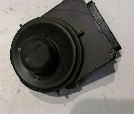 Opel Zafira C Wing mirror switch 13271828