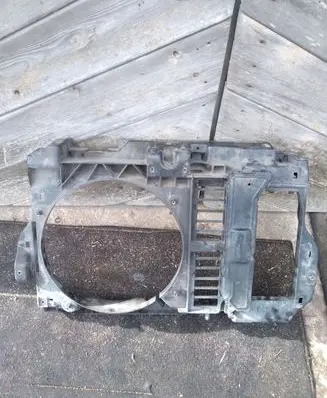 Citroen C5 Radiator cooling fan shroud 1831504016 9646474780