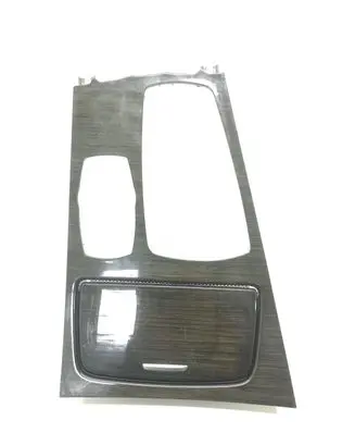 Cup holder front
