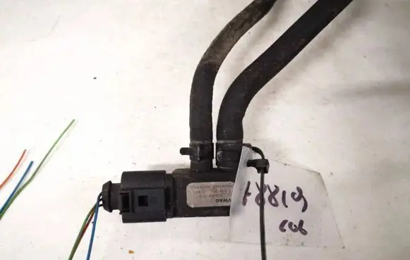 Volkswagen PASSAT B5.5 Exhaust gas pressure sensor 03g906051a