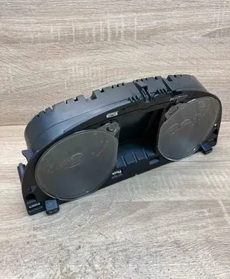 Volkswagen PASSAT B7 Speedometer (instrument cluster) 3AA920970N A2C84623300
