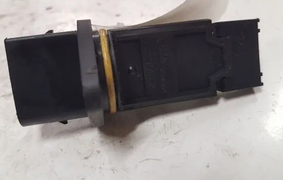 Mercedes-Benz E W211 Mass air flow meter 72268407