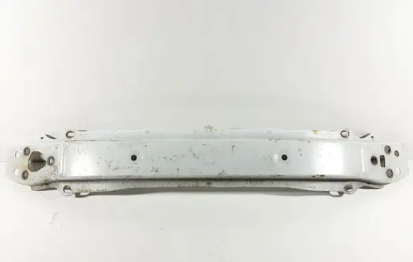 Toyota Yaris Front bumper cross member 156070312