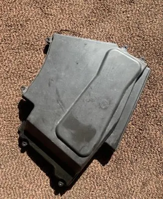 BMW 6 E63 E64 Fuse box cover 7520912 58650910
