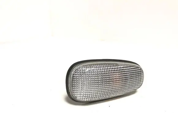 Opel Zafira B Front fender indicator light 015015