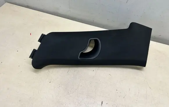Porsche Cayenne (92A) (D)pillar trim (top) 7P5867242M