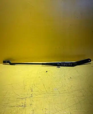 Peugeot 308 Front wiper blade arm 9680477080