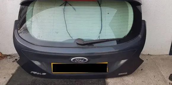 Ford Focus Tailgate/trunk/boot lid