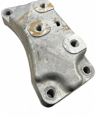 Volkswagen PASSAT B6 Gearbox mounting bracket 1K0199177XX