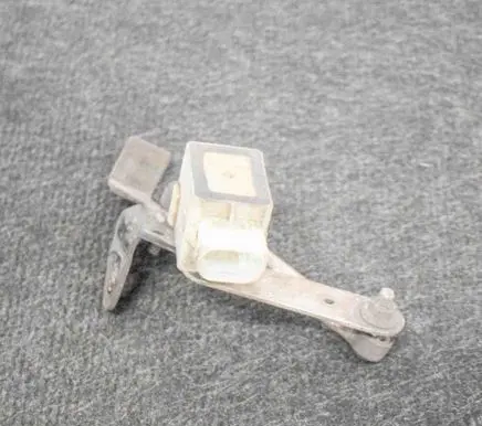 Rear air suspension level height sensor
