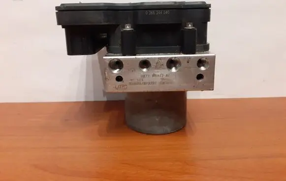 Jaguar XF X250 ABS Pump HX7314F447AF 0265244340