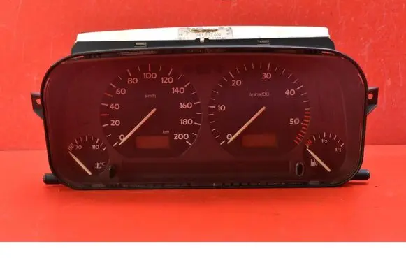 Volkswagen Golf III Speedometer (instrument cluster) 1H0919860H