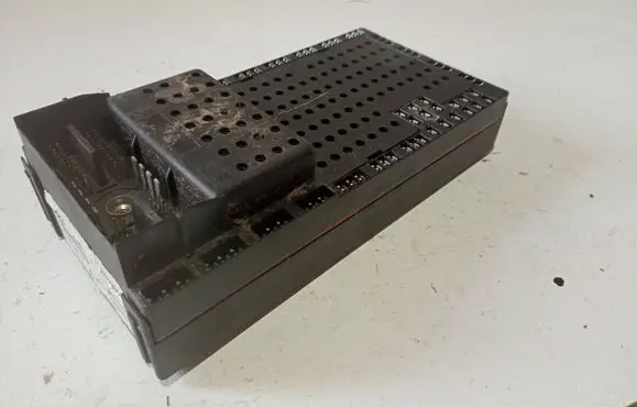Volvo S80 Fuse module 9494343 9494509 99W424