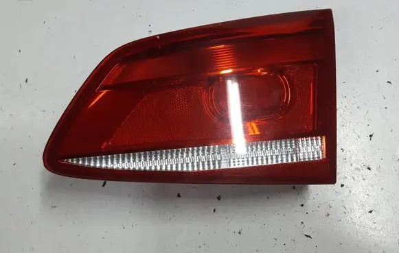 Volkswagen PASSAT B7 Tailgate rear/tail lights 3AF945094K