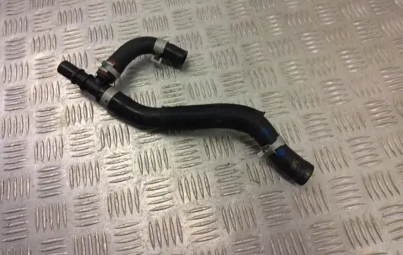 Hyundai Kona I Engine coolant pipe/hose