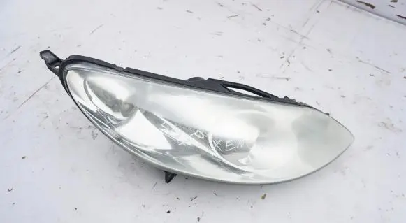 Peugeot 407 Headlight/headlamp