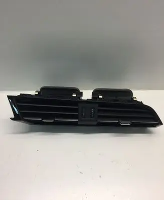 Audi Q3 F3 Dash center air vent grill 83B820903