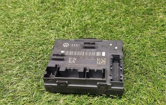Audi Q5 SQ5 Door control unit/module 8K0959793H 8K0959793D