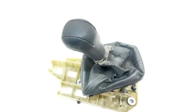 Volvo XC70 Gear shifter/selector