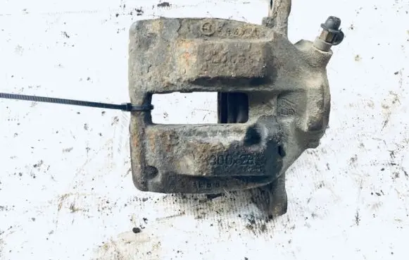 Mercedes-Benz C W203 Front brake caliper