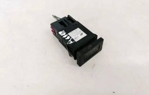 Seat Alhambra (Mk1) Windscreen/window heater switch 7M0959621 YM2118C621AAW