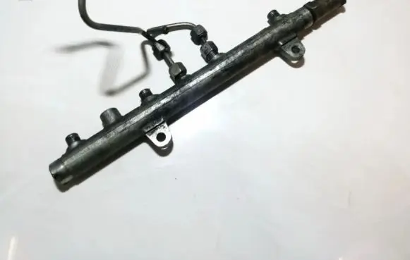 Volvo S40, V40 Fuel main line pipe 0445214024 7700114019