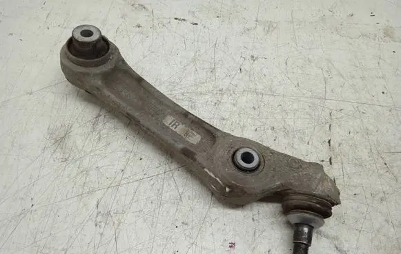 BMW 5 F10 F11 Front lower control arm/wishbone EN6882T6