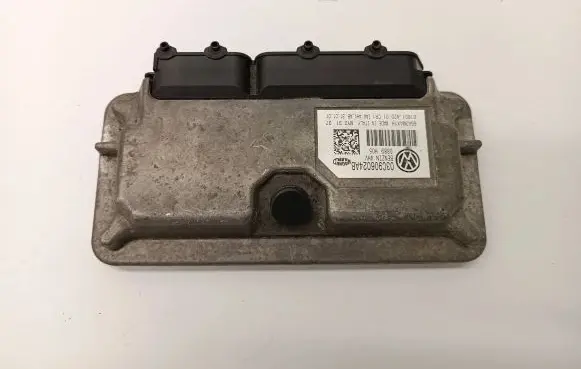 Skoda Fabia Mk1 (6Y) Engine control unit/module 03C906024AB 6160142001 6GA3MAX1H
