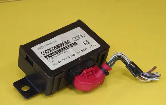 Audi A4 S4 B6 8E 8H Alarm control unit/module 4D0951173D