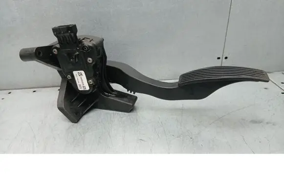 Opel Meriva A Accelerator pedal position sensor 93335443