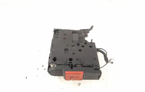Mercedes-Benz C W204 Fuse box set 2075402750 A2075402750
